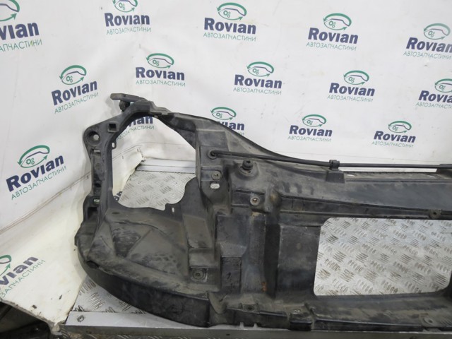RENAULT 8200187234 Суппорт радиатора в сборе (монтажная панель крепления фар) в наличии Ирпень