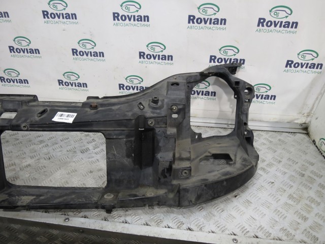 RENAULT 8200187234 Рамка радиатора в наличии Кривой Рог