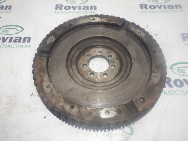 Демпферный маховик 8200214391 RENAULT