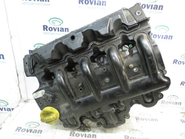 Крышка двигателя 8200239705 RENAULT