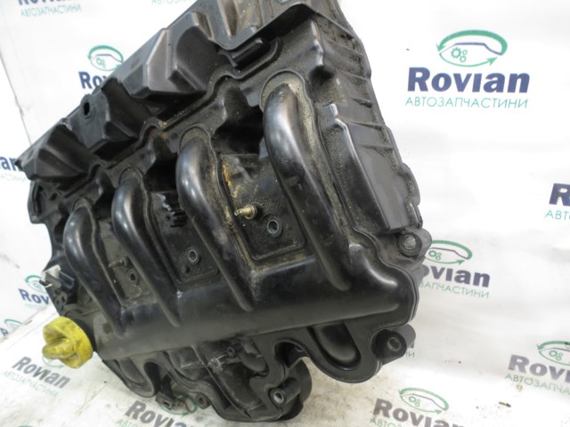 RENAULT 8200239705 Крышка клапанная в наличии Тернополь