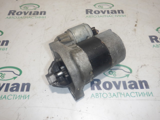 Стартер 8200266777 RENAULT