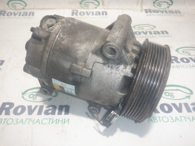 Компрессор системы кондиционирования 8200309193 RENAULT