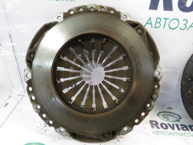 8200335084 RENAULT Диск сцепления купить в Днепр