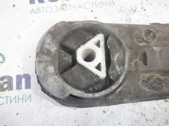 8200338385 Задняя опора двигателя купить Днепр