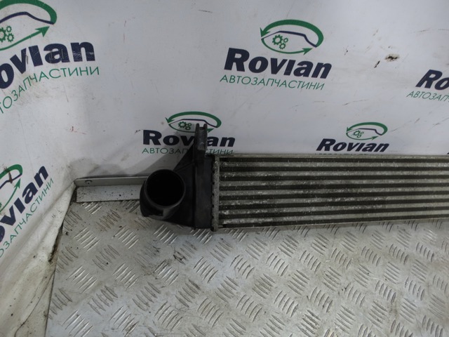 Интеркулер 8200409045 RENAULT
