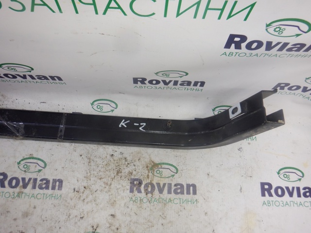RENAULT 8200497633 в наличии Кривой Рог