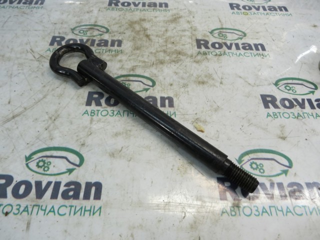 Крюк буксировочный 8200519463 RENAULT
