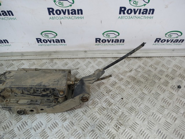 8200571485 RENAULT Электропривод ручного тормоза купить в Черкассы