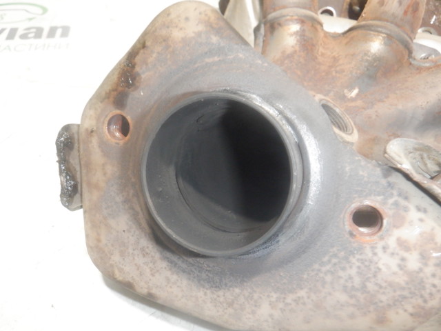 RENAULT 8200586673 Выпускной коллектор в наличии Черновцы