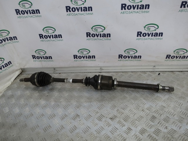 8200598563 RENAULT Полуось (привод) передняя правая купить в Одесса