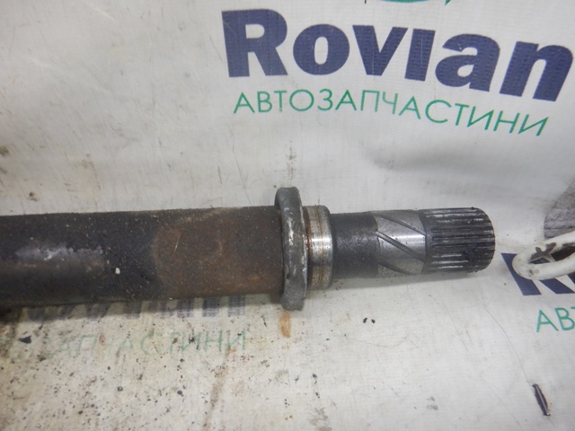 8200626038 RENAULT Полуось (привод) передняя правая купить в Украина