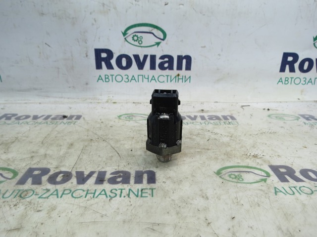 Датчик детонации Рено Меган 1