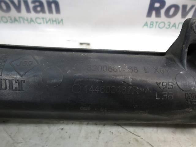 RENAULT 8200687468 Патрубок воздушный, выход из турбины/компрессора (наддув) в наличии Ирпень