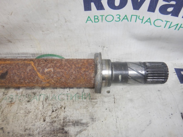 Привод правый 8200725500 RENAULT