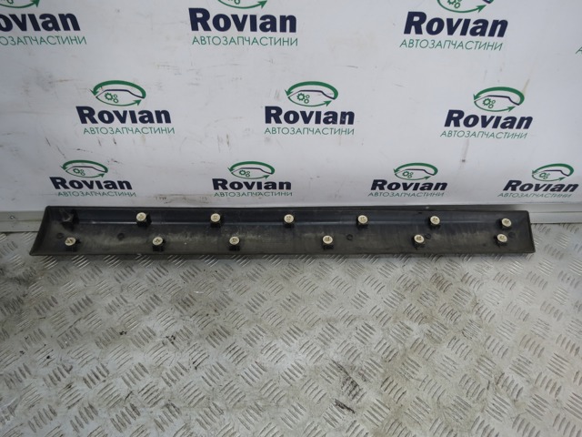 8200735137 RENAULT Молдинг двери передней левой купить в Каменское