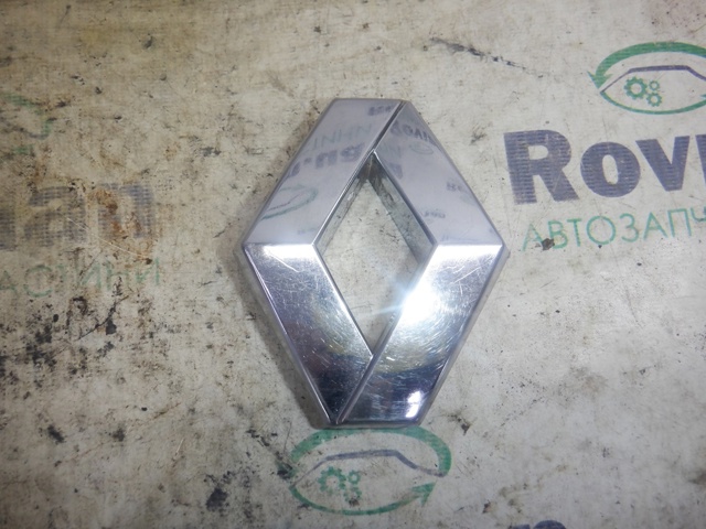 Фирменный значок 8200752893 RENAULT