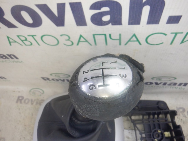 Селектор АКПП 8200777403 RENAULT