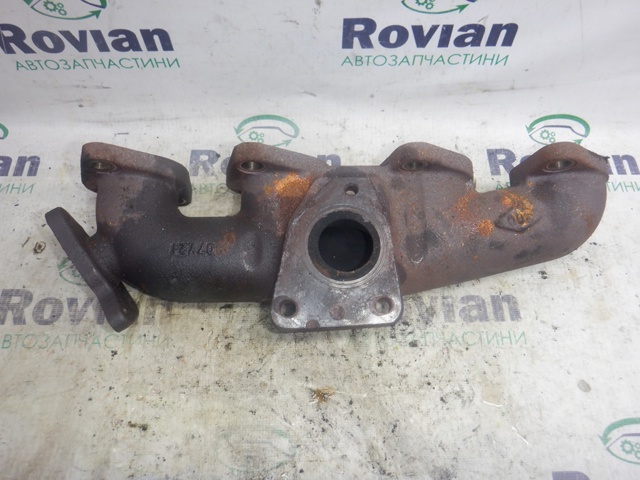 Коллектор выпускной 8200788182 RENAULT