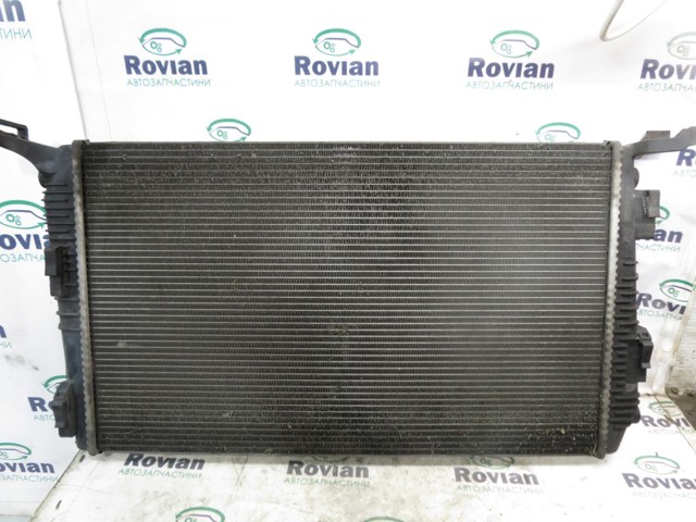 Радиатор 8200880550 RENAULT