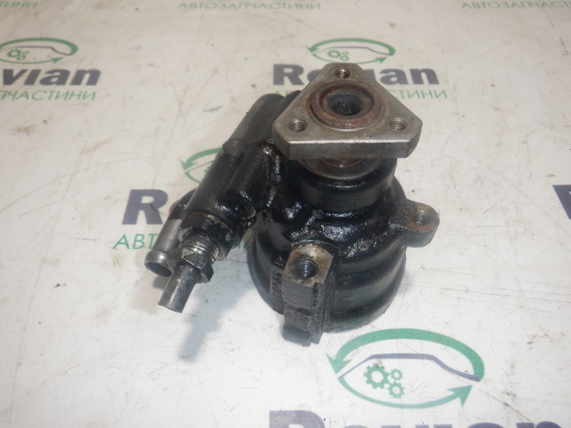 Насос гидравлики 8200886459 RENAULT