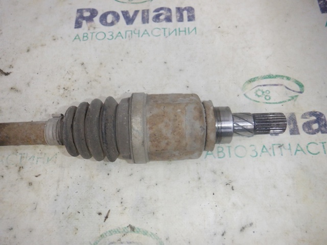 RENAULT 8200939996 Полуось задняя в наличии Кривой Рог