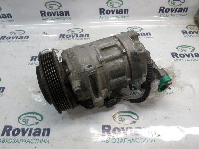 8200956574 RENAULT Компрессор кондиционера купить в Украина