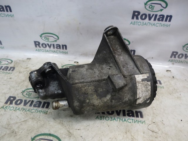 Корпус маслофильтра 8200969622 RENAULT