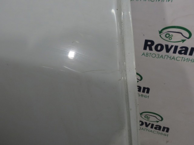 821004555R RENAULT Дверь задняя правая купить в Львов
