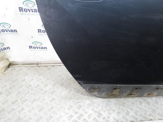 821005599R RENAULT купить в Винница