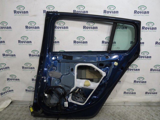 821006310R Дверь задняя правая купить Сумы