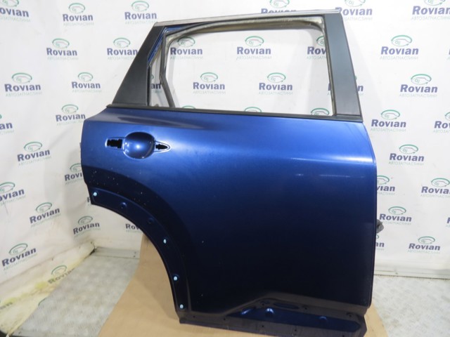 Дверь задняя, правая 821006RR0B NISSAN