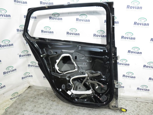 RENAULT 821013577R Дверь задняя левая в наличии Днепр