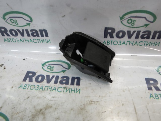 Трос открытия капота 8216065J025PK SUZUKI