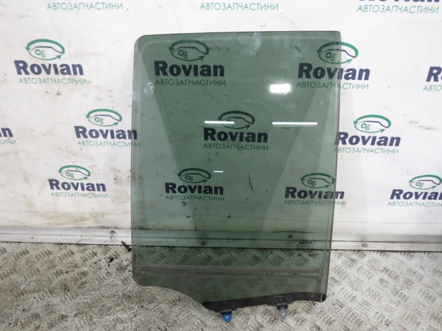 Стекло двери задней левой 82301EB320 NISSAN