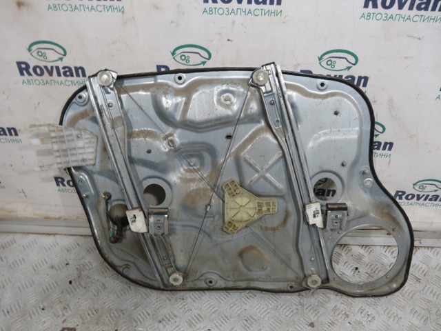 HYUNDAI 824801H130 в наличии Винница