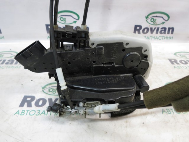 825013NL1A NISSAN Замок двери задней левой купить в Одесса