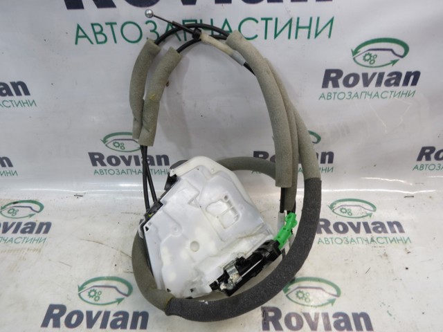 Замок задней левой двери 825016RR0A NISSAN