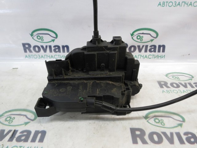 RENAULT 825030032R Замок двери задней левой в наличии Павлоград
