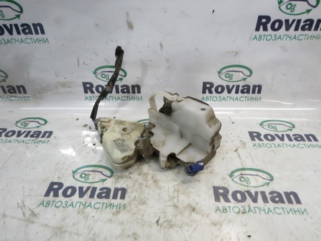 Замок двери багажника 8251065J50 SUZUKI
