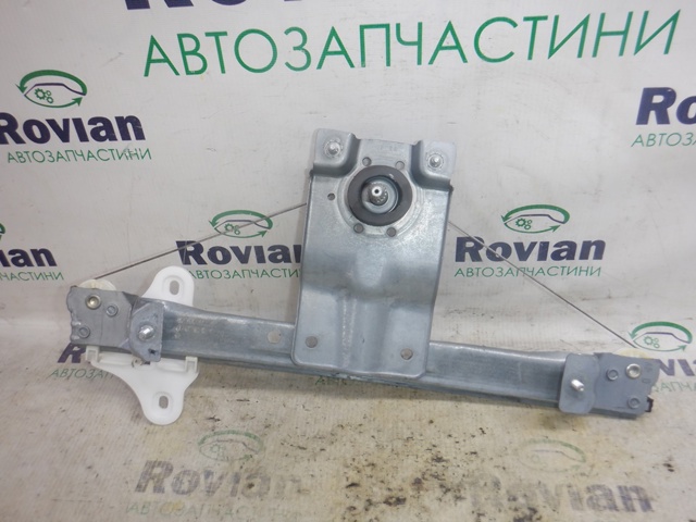  Механизм стеклоподъемника правой задней двери 827003722R RENAULT