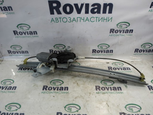  Механизм стеклоподъемника правой задней двери 827003X30A NISSAN
