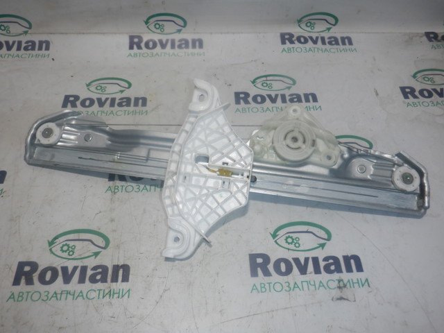  Механизм стеклоподъемника правой задней двери 83402J9000 HYUNDAI