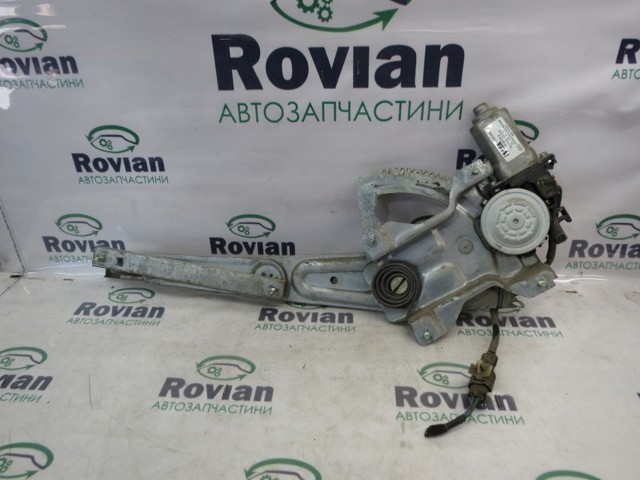 Мотор стеклоподъемника двери задней, левой 834503E000 HYUNDAI