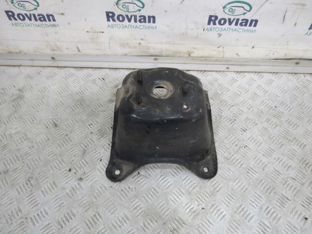 Крепление запаски 8396165J00 SUZUKI