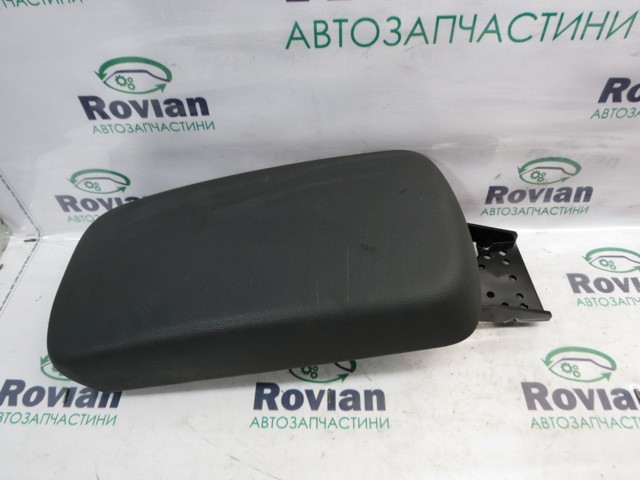 84660K4000TRY Крышка подлокотника купить Павлоград