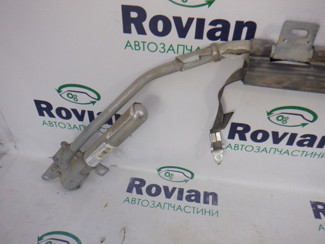 Шторка боковая правая 850202E000 HYUNDAI