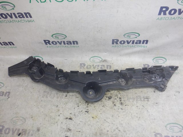 850442059R Renault (RVI) кронштейн заднего бампера правый универсал