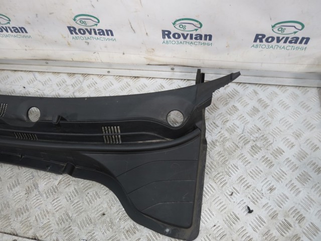 86150J9000 HYUNDAI Водосток лобового стекла, жабо купить в Киев