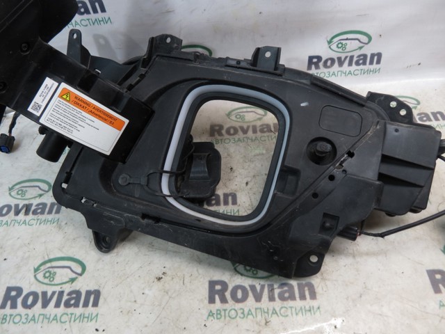 HYUNDAI 86340K4000 Порт зарядки в наличии Одесса